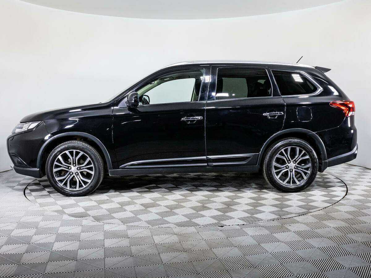 Купить Mitsubishi Outlander с пробегом. Фото: #7