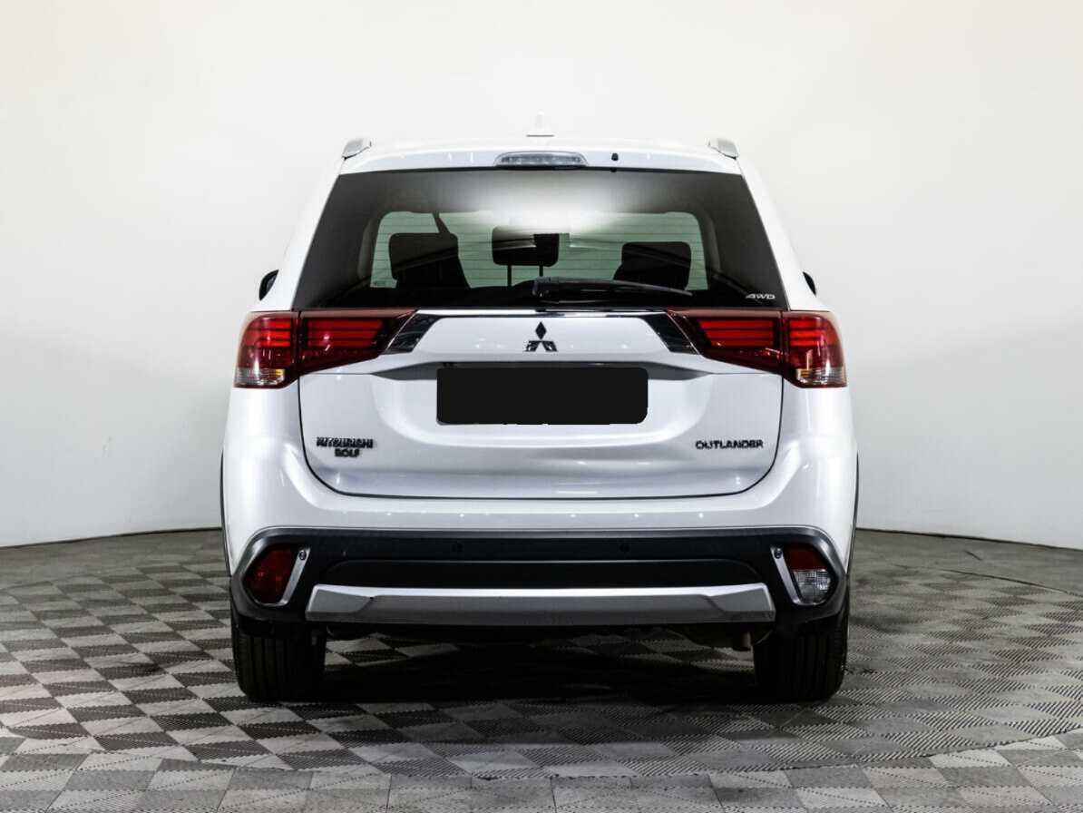Купить Mitsubishi Outlander с пробегом. Фото: #5