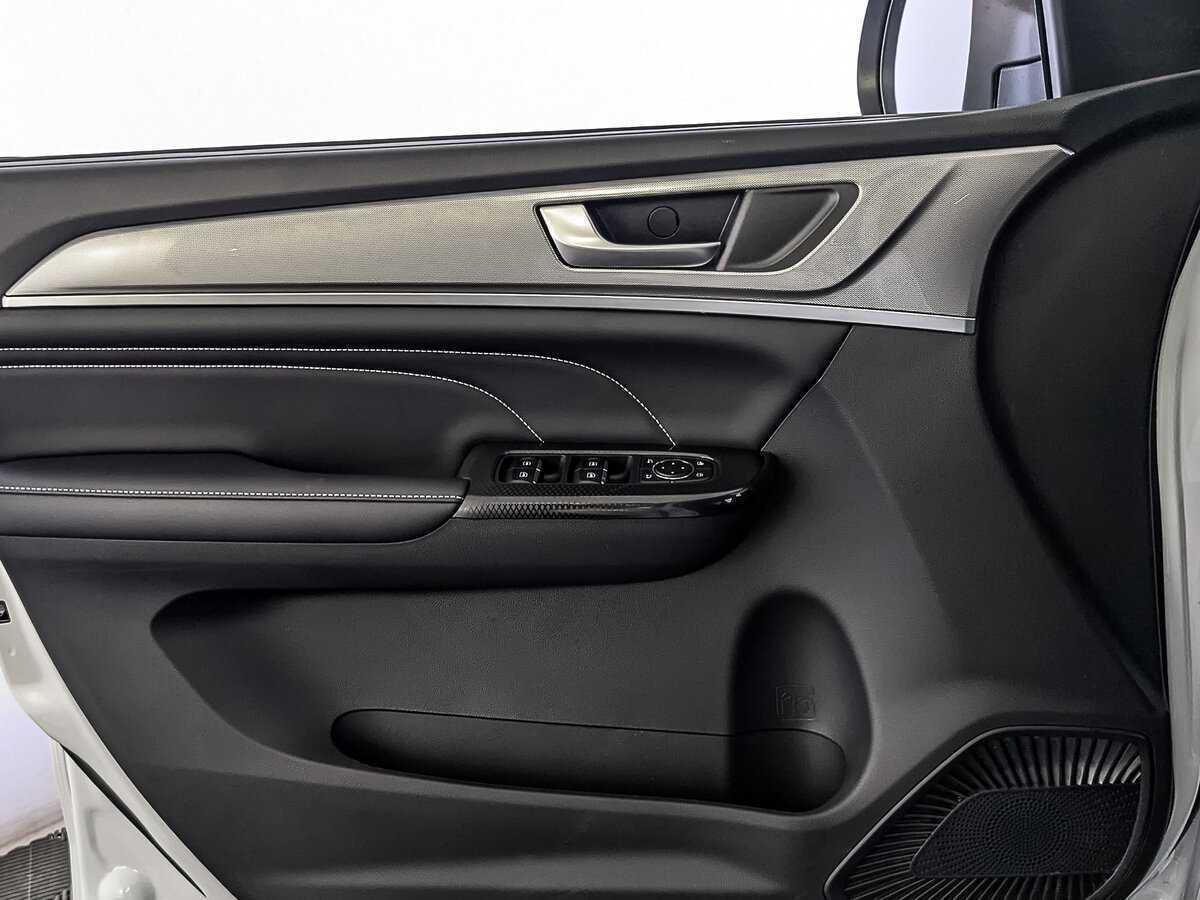 Купить Haval M6 с пробегом. Фото: #16