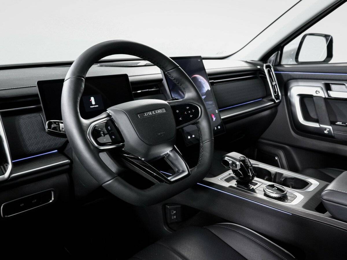 Купить Jaecoo J7 с пробегом. Фото: #13