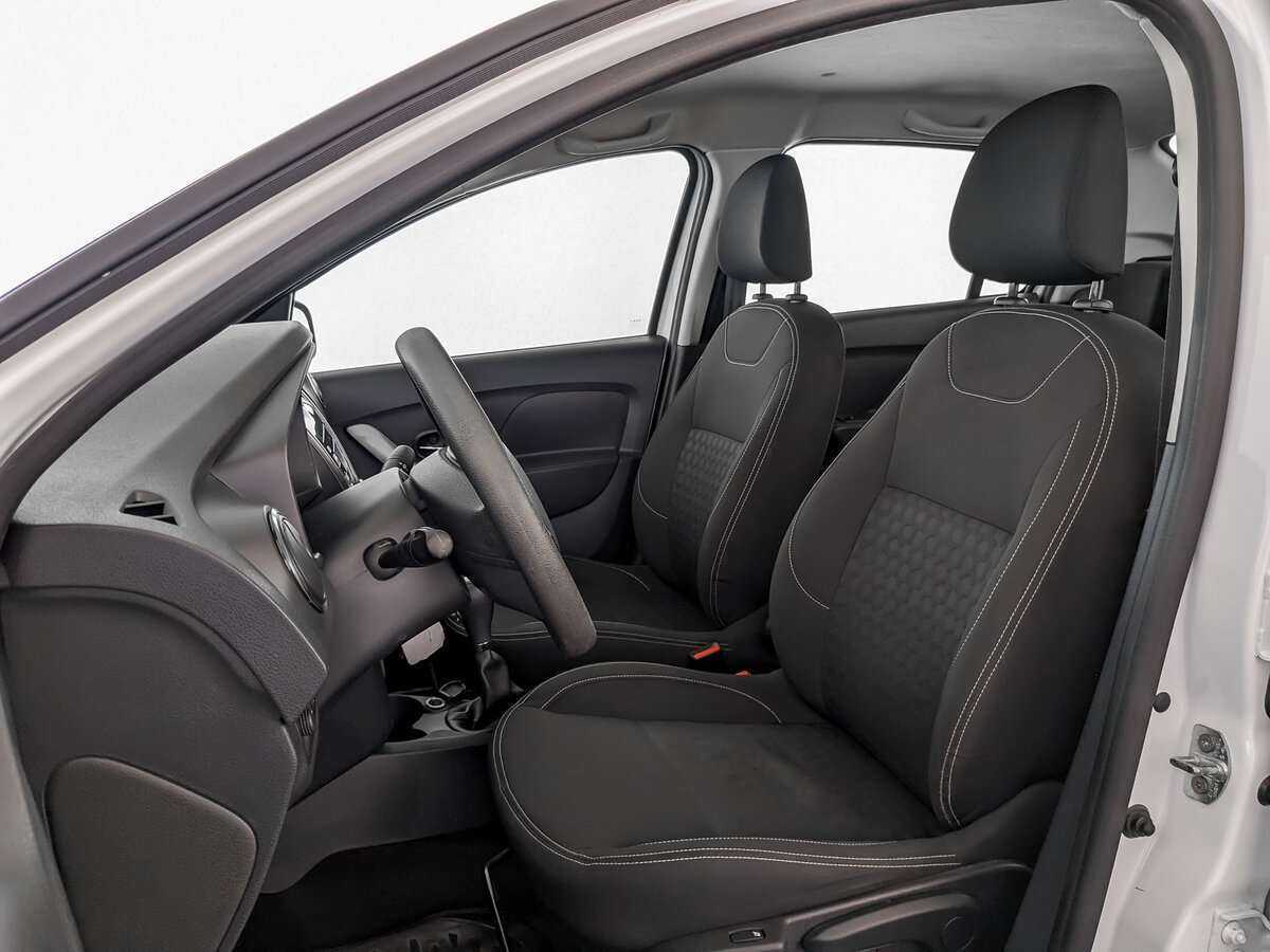 Купить Renault Logan с пробегом. Фото: #15