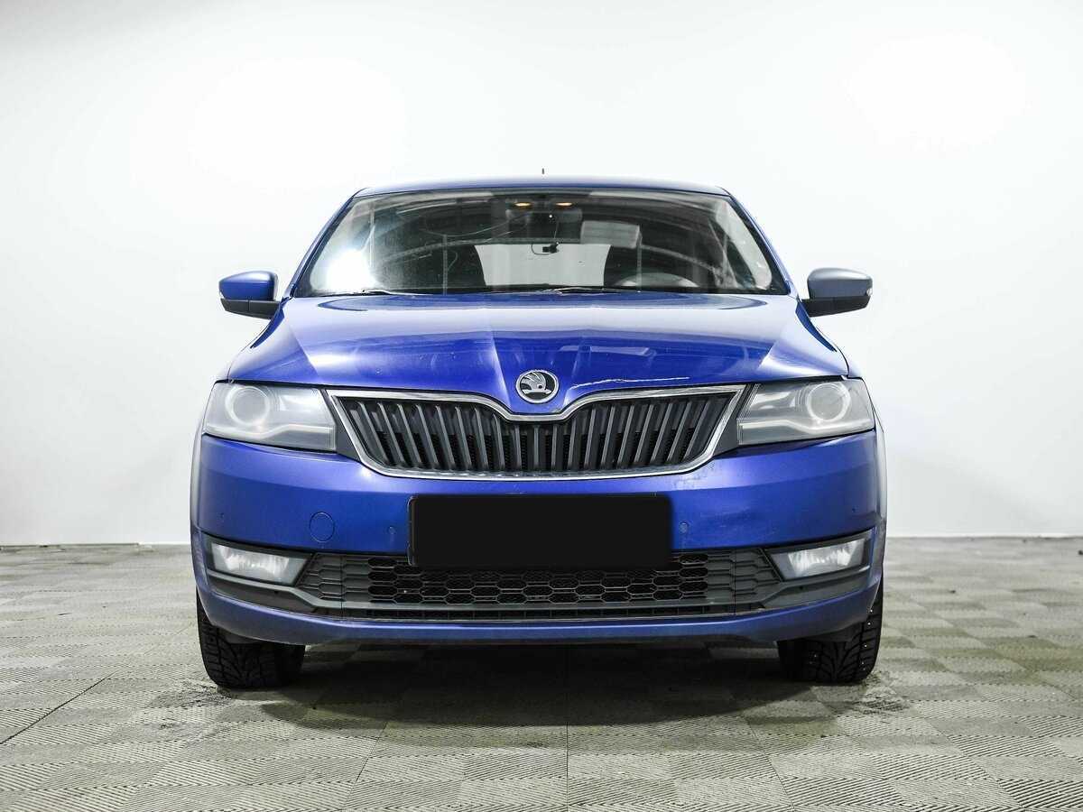 Купить Skoda Rapid с пробегом. Фото: #1