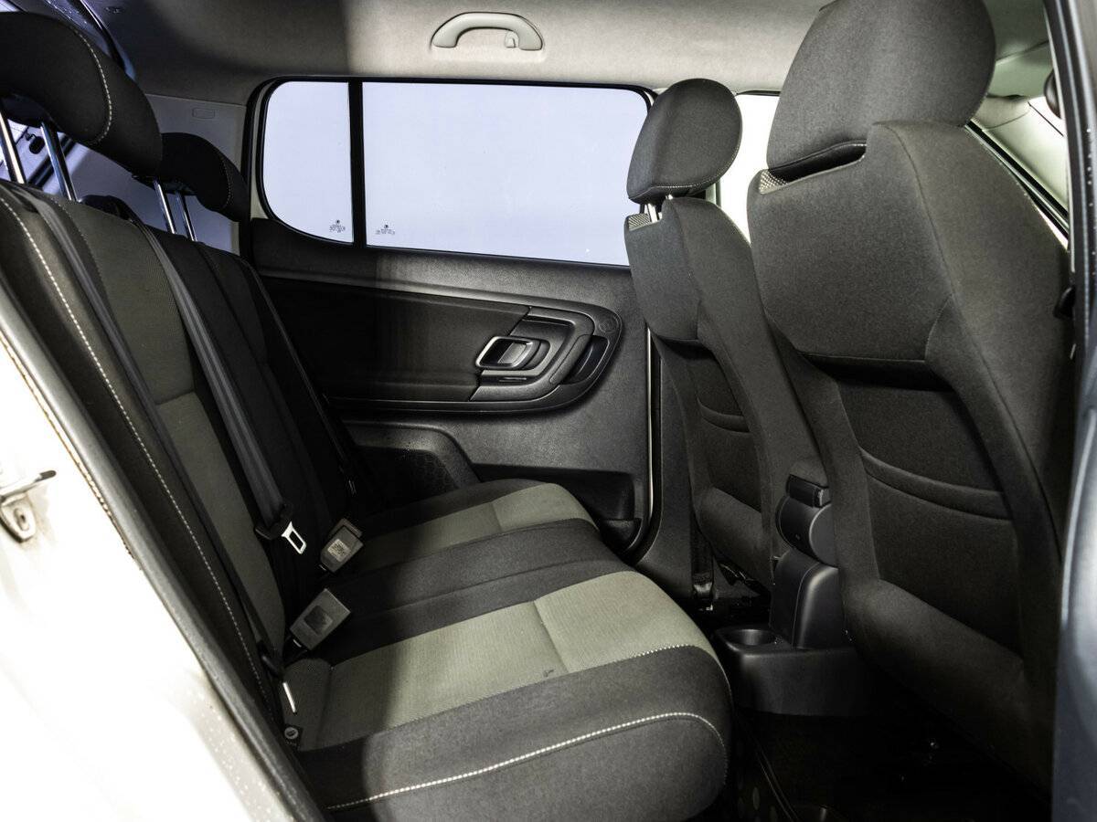 Купить Skoda Fabia с пробегом. Фото: #15