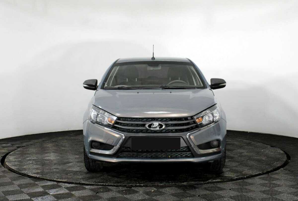 Купить Lada (ВАЗ) Vesta с пробегом. Фото: #1