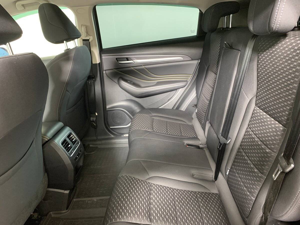 Купить Haval F7x с пробегом. Фото: #18