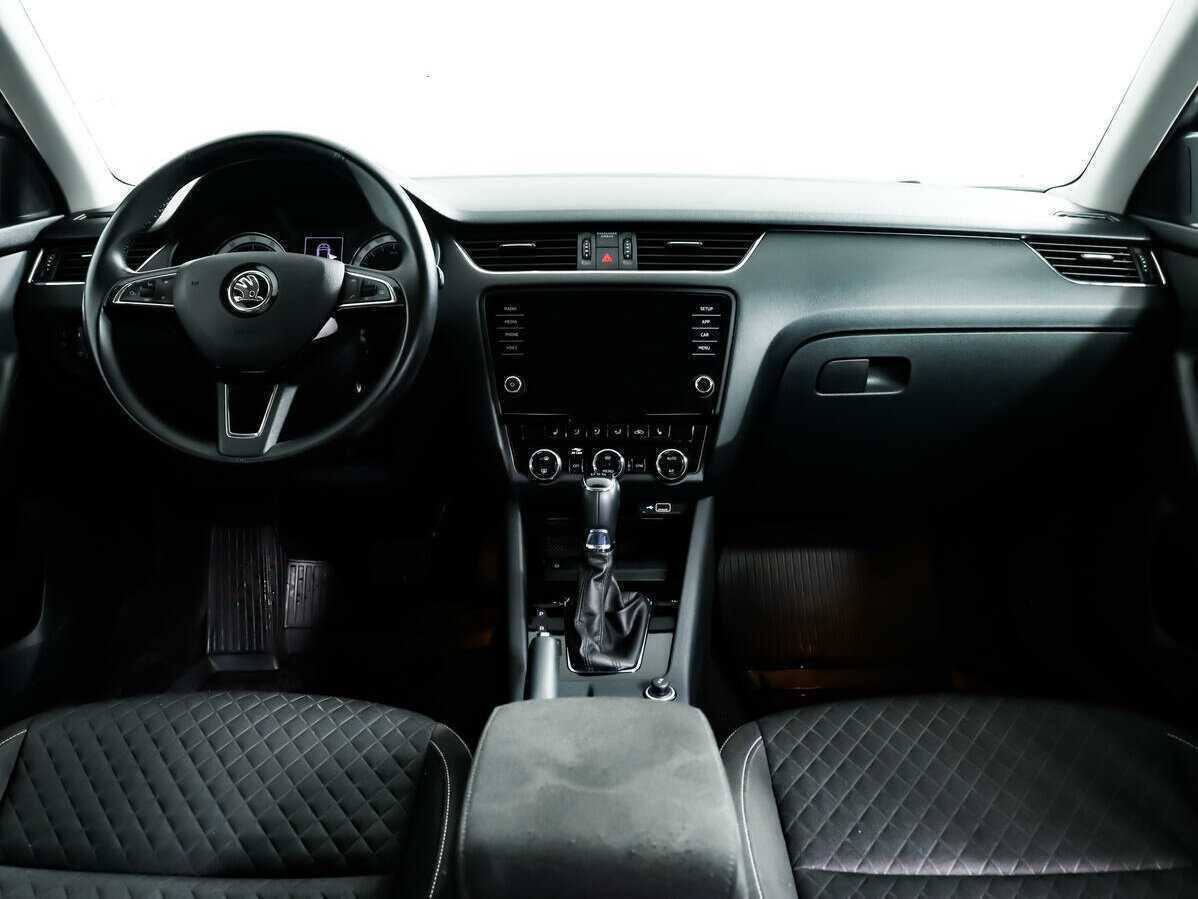 Купить Skoda Octavia с пробегом. Фото: #10
