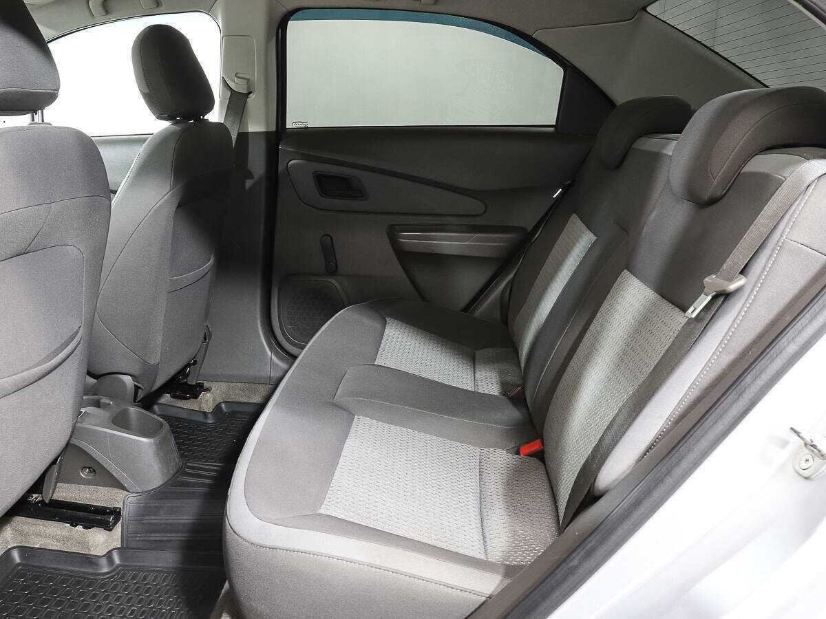 Купить Chevrolet Cobalt с пробегом. Фото: #8