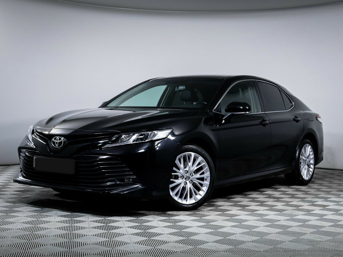 Купить Toyota Camry с пробегом. Посмотреть фото