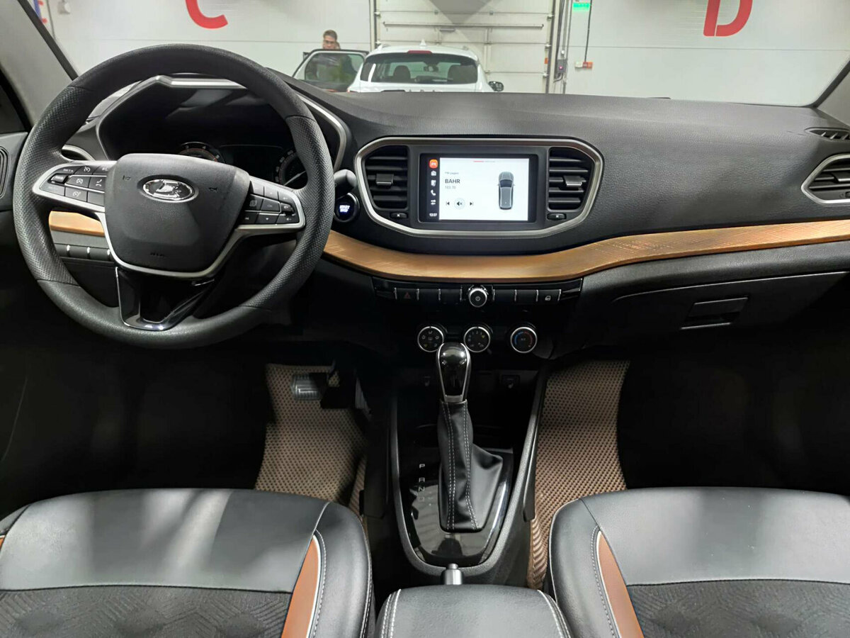 Купить Lada (ВАЗ) Vesta с пробегом. Фото: #13