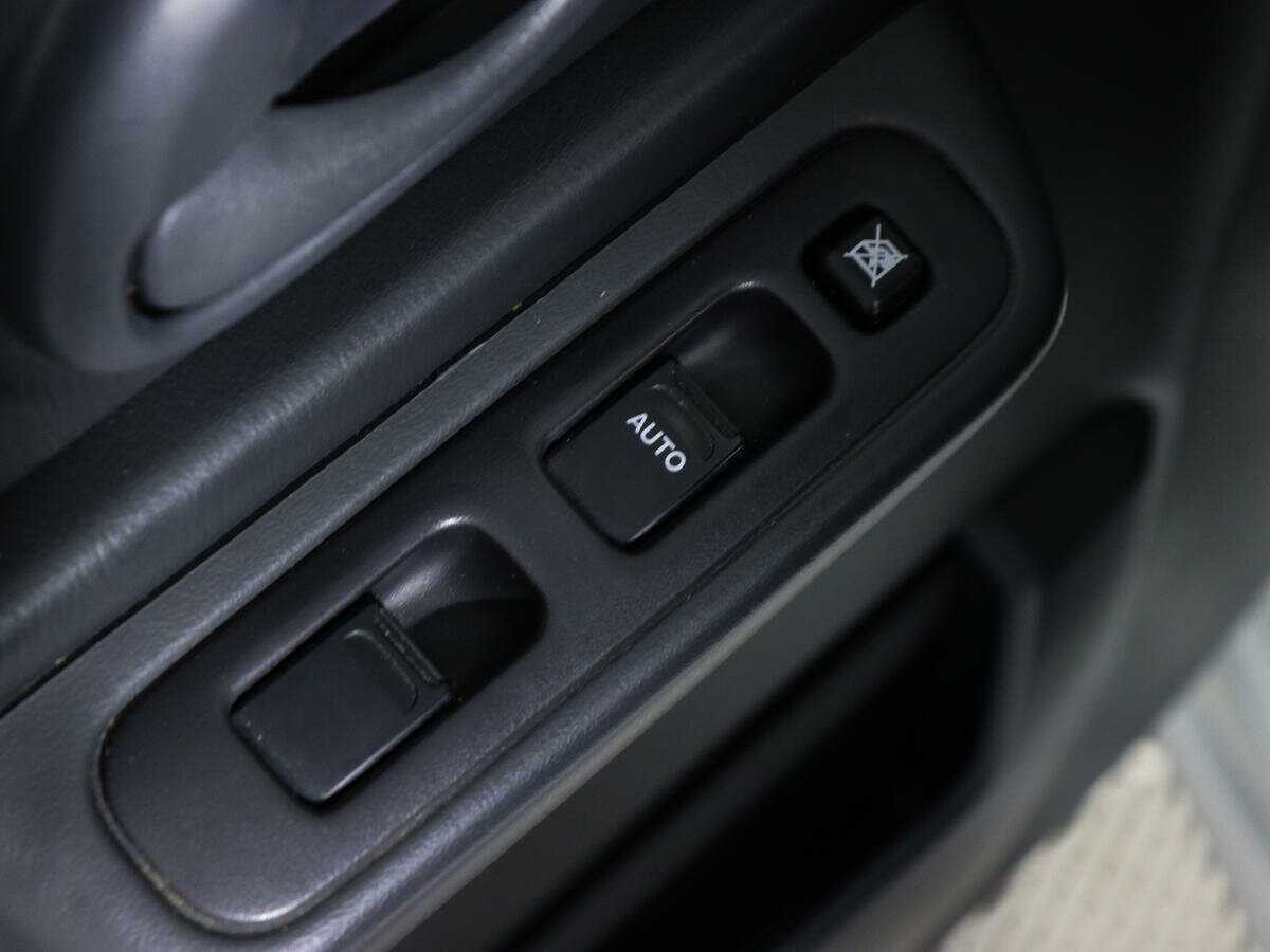 Купить Suzuki Jimny с пробегом. Фото: #14