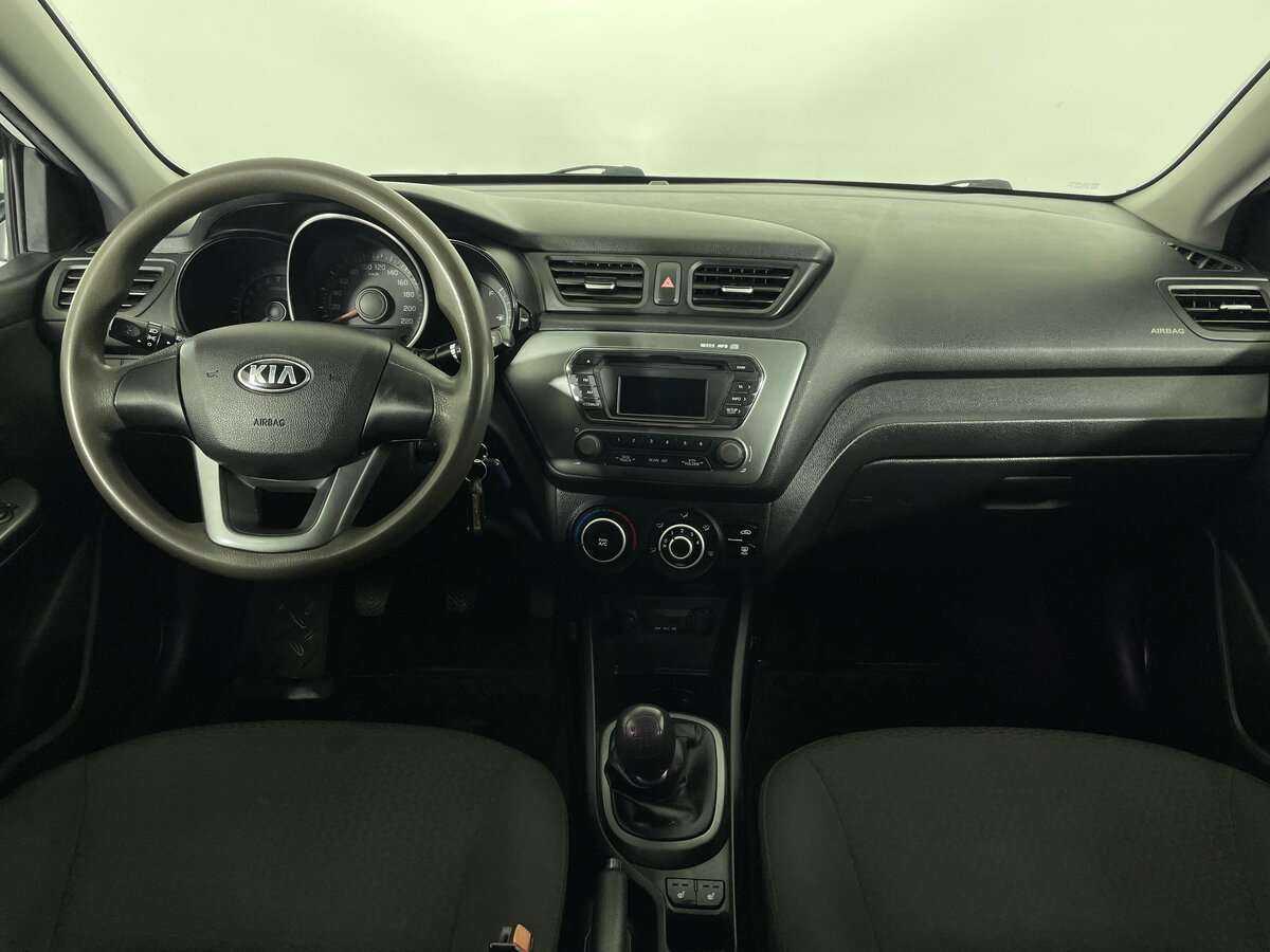 Купить Kia Rio с пробегом. Фото: #7