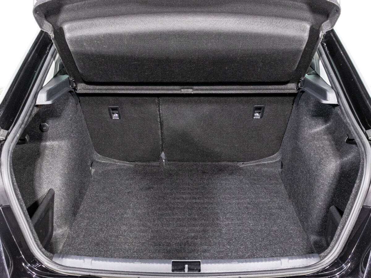 Купить Skoda Rapid с пробегом. Фото: #14