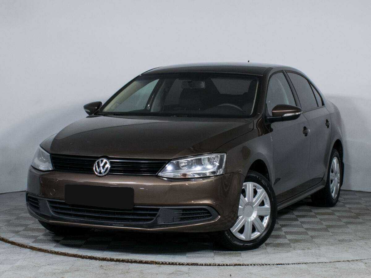 Купить Volkswagen Jetta с пробегом. Посмотреть фото