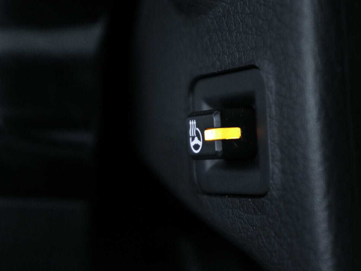 Купить Kia Sorento с пробегом. Фото: #17