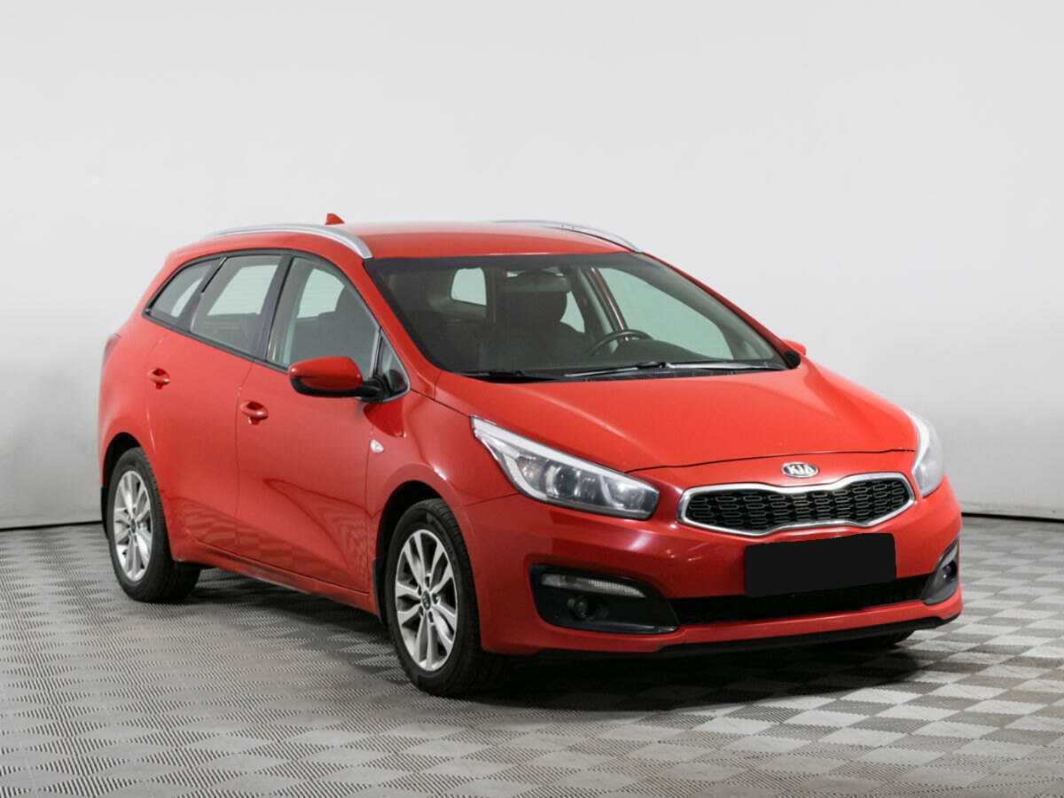 Купить Kia Ceed с пробегом. Фото: #2