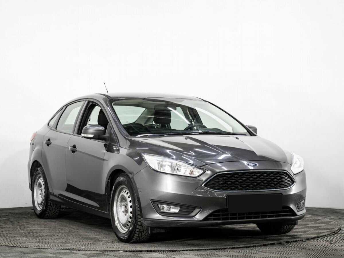 Купить Ford Focus с пробегом. Фото: #2