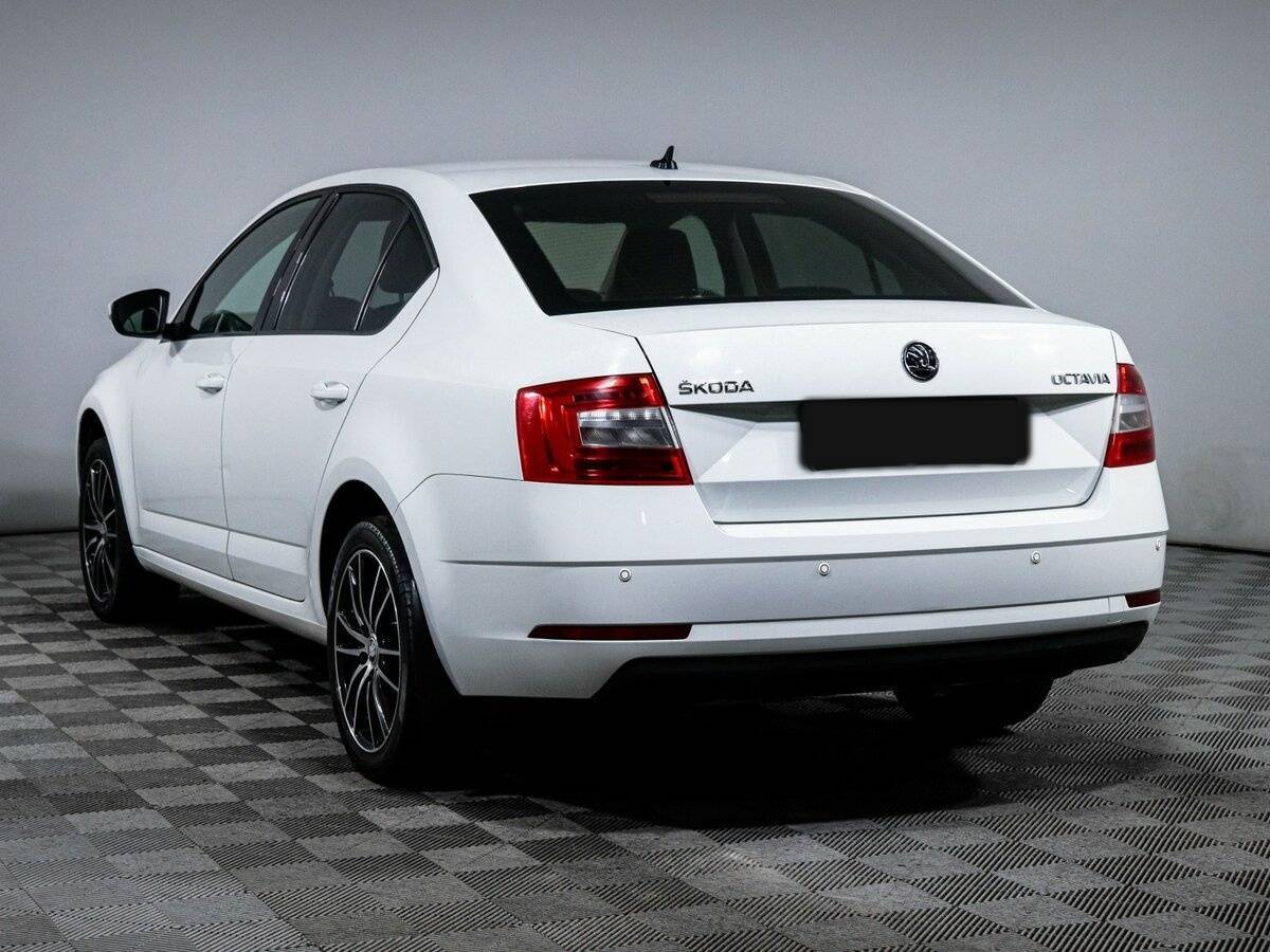 Купить Skoda Octavia с пробегом. Фото: #6