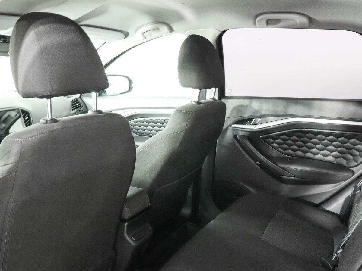 Купить Lada (ВАЗ) Vesta с пробегом. Фото: #11