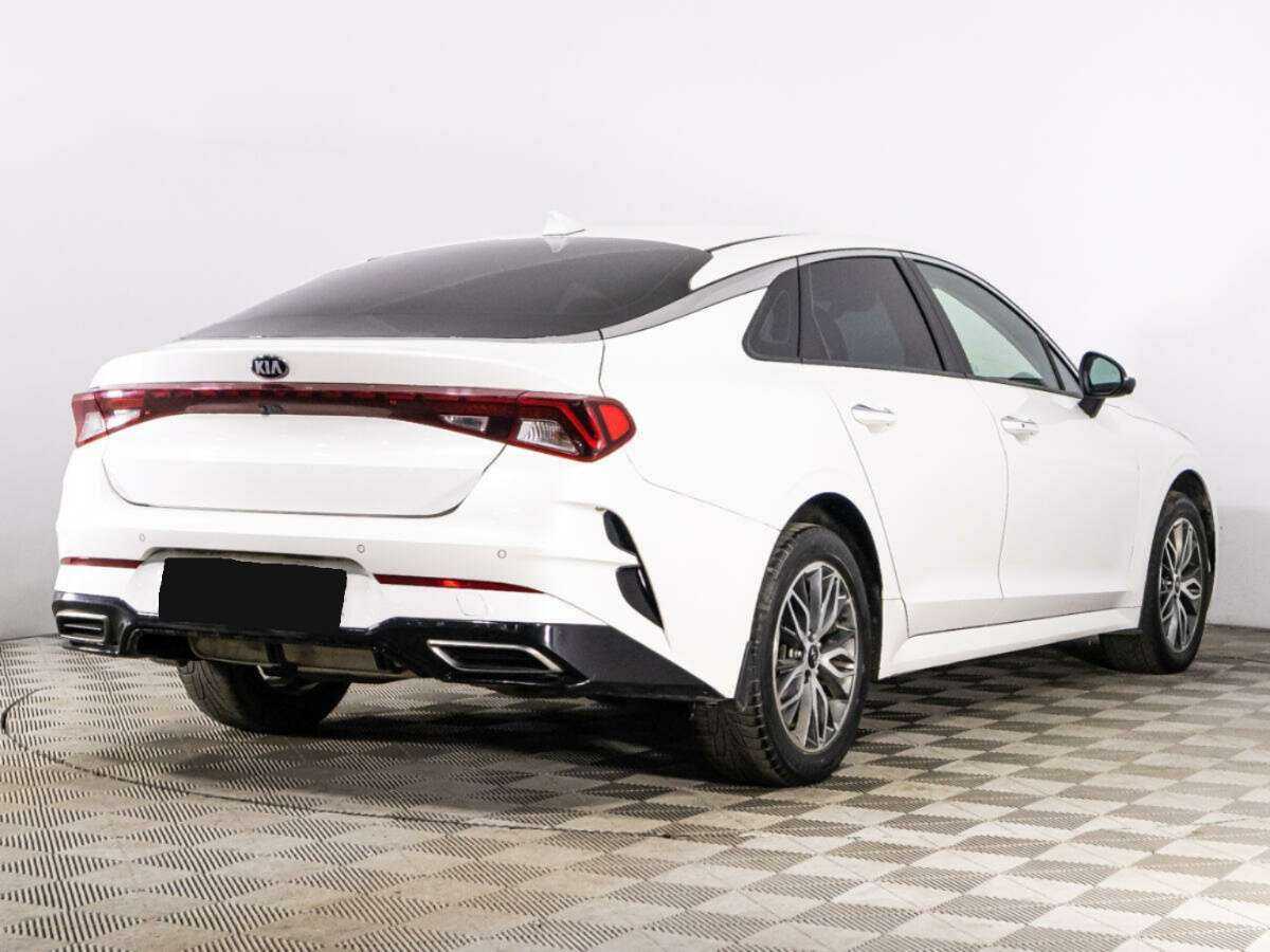 Купить Kia K5 с пробегом. Фото: #4