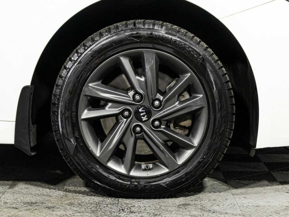 Купить Kia Optima с пробегом. Фото: #28