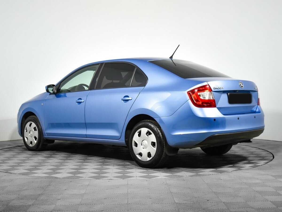 Купить Skoda Rapid с пробегом. Фото: #6