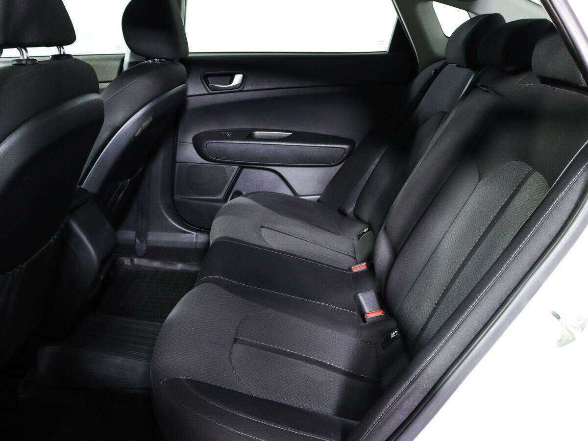 Купить Kia Optima с пробегом. Фото: #7