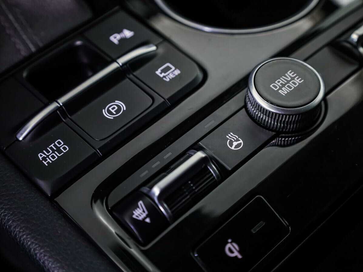 Купить Kia K5 с пробегом. Фото: #14