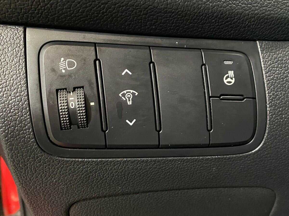 Купить Kia Ceed с пробегом. Фото: #13