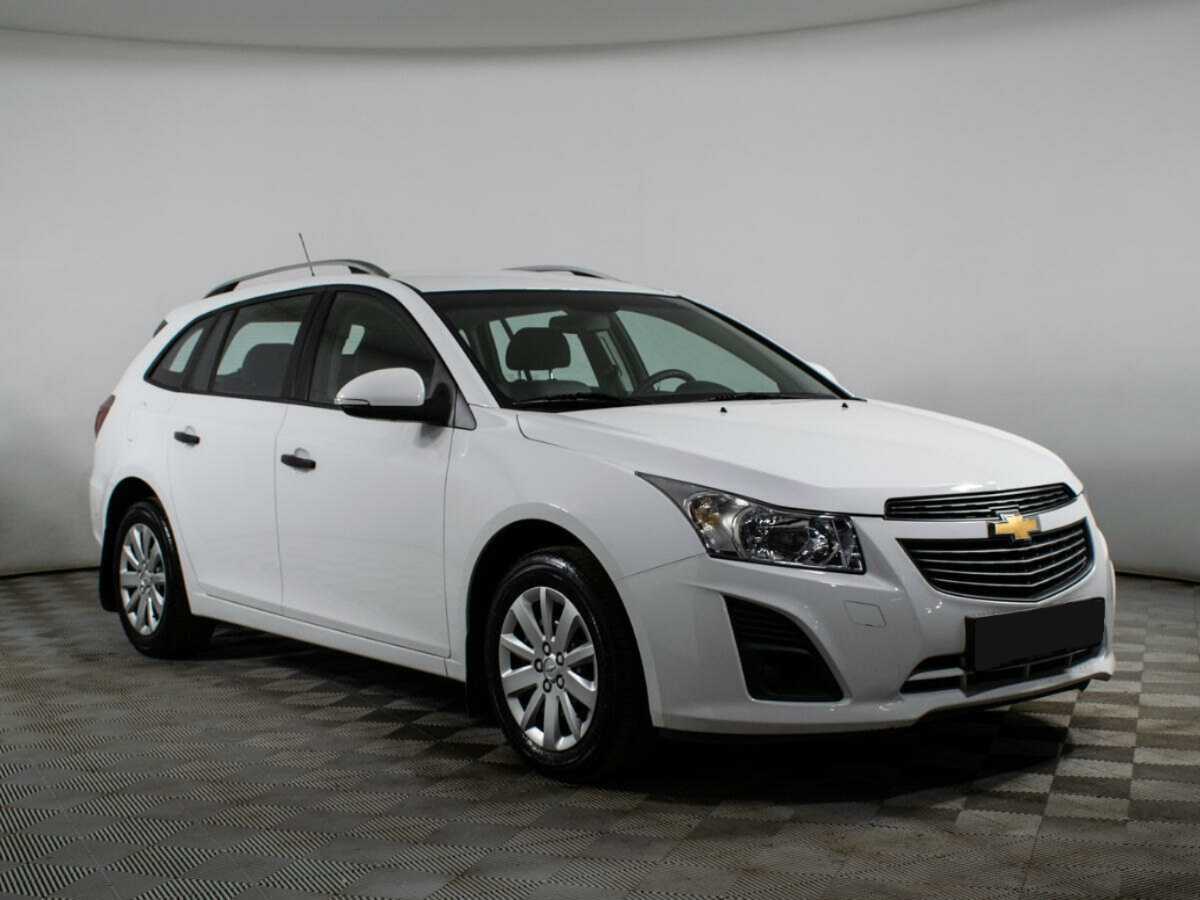 Купить Chevrolet Cruze с пробегом. Фото: #2
