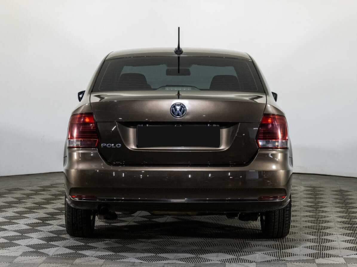 Купить Volkswagen Polo с пробегом. Фото: #5