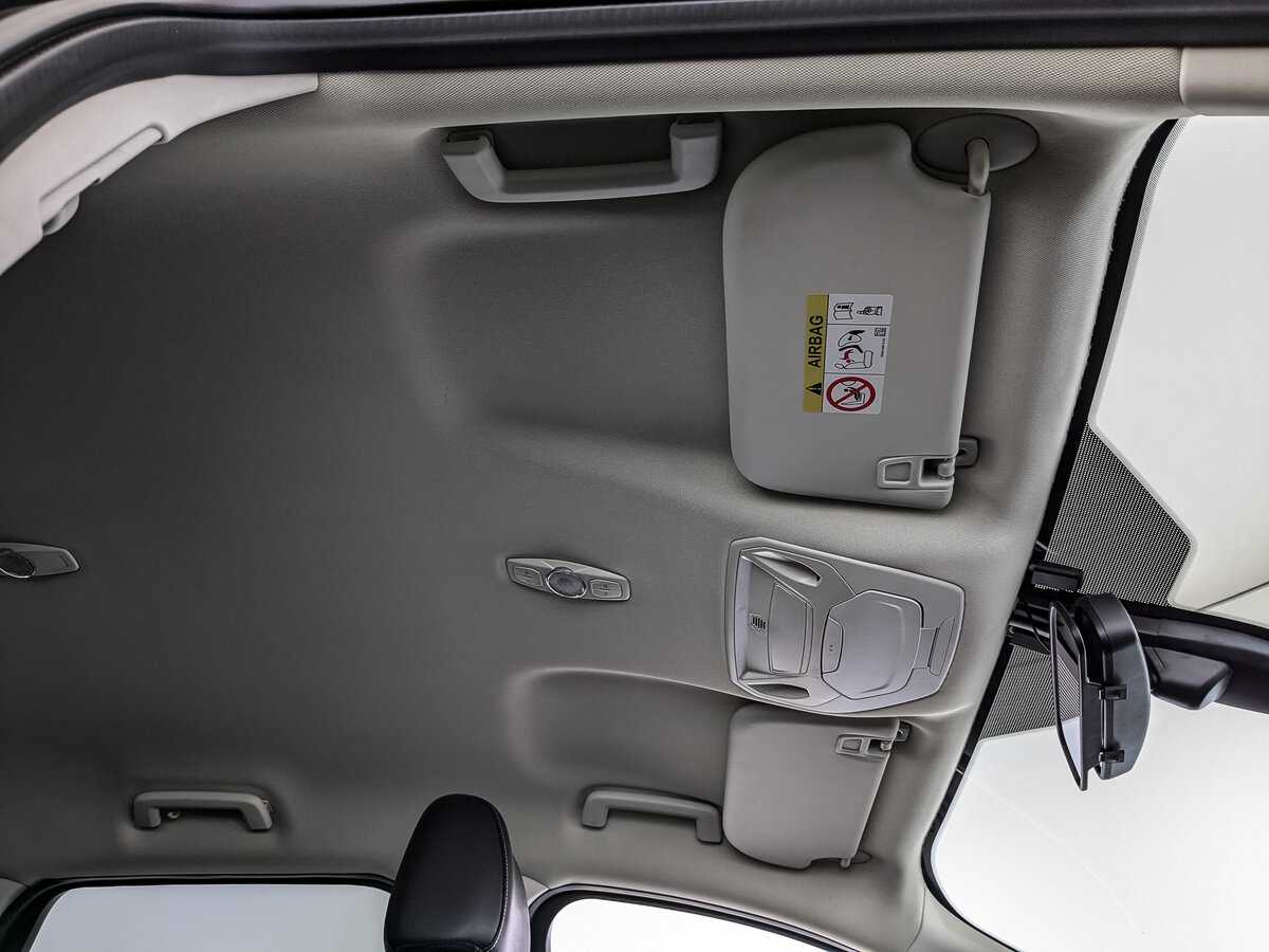 Купить Ford Kuga с пробегом. Фото: #16