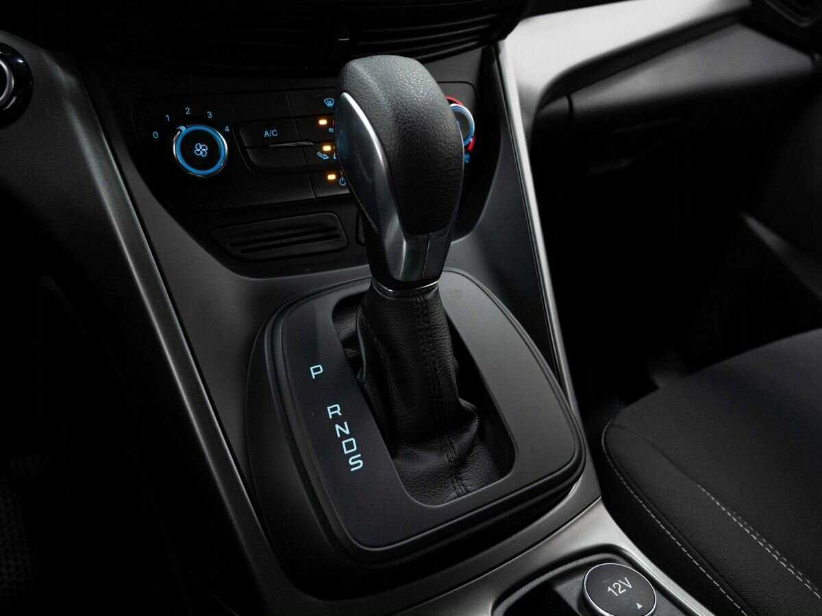 Купить Ford Kuga с пробегом. Фото: #24