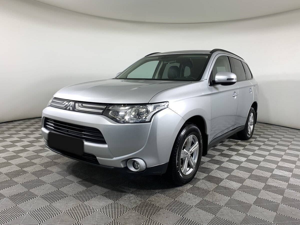 Купить Mitsubishi Outlander с пробегом. Фото: #0