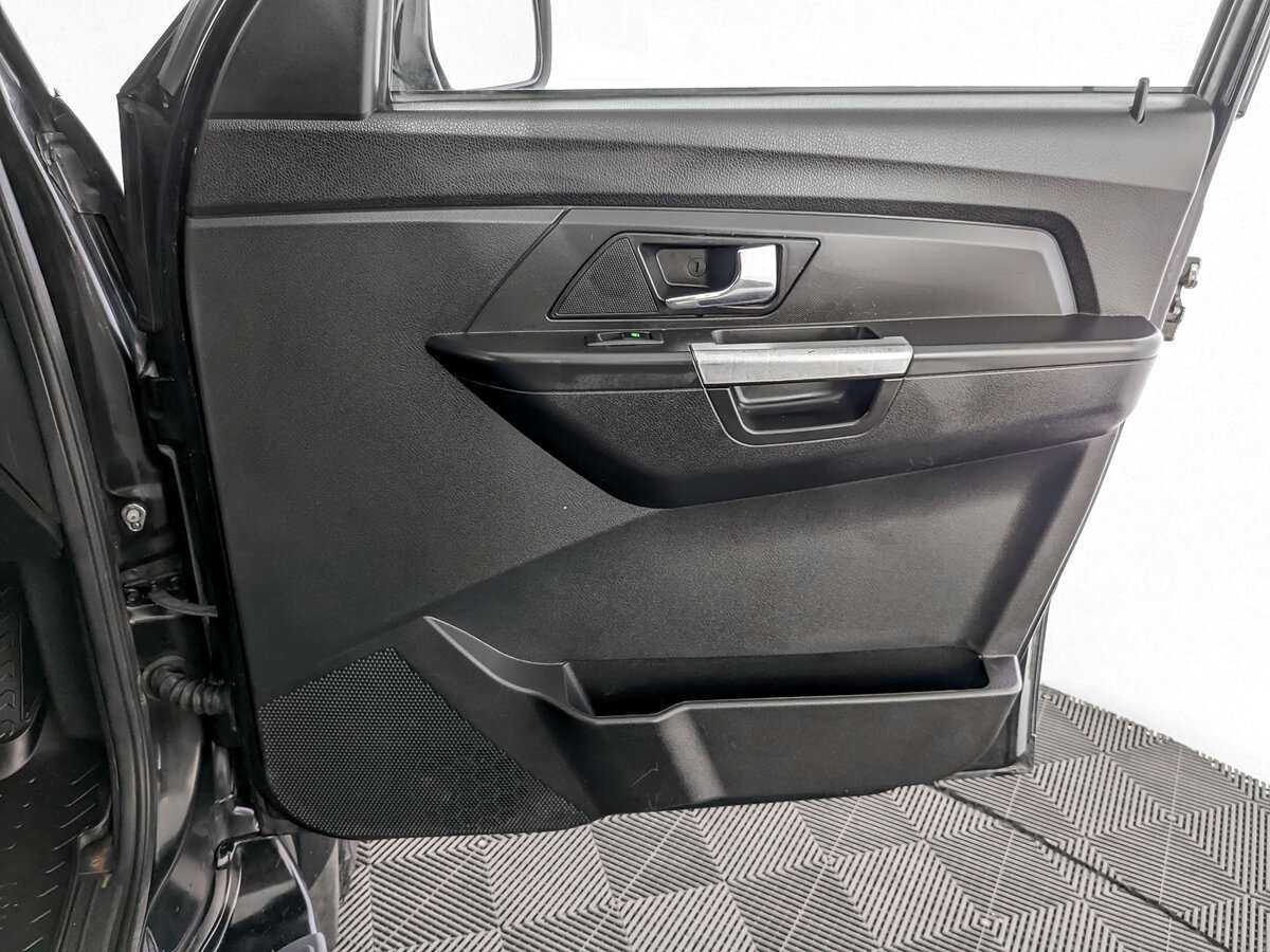 Купить УАЗ Patriot с пробегом. Фото: #18