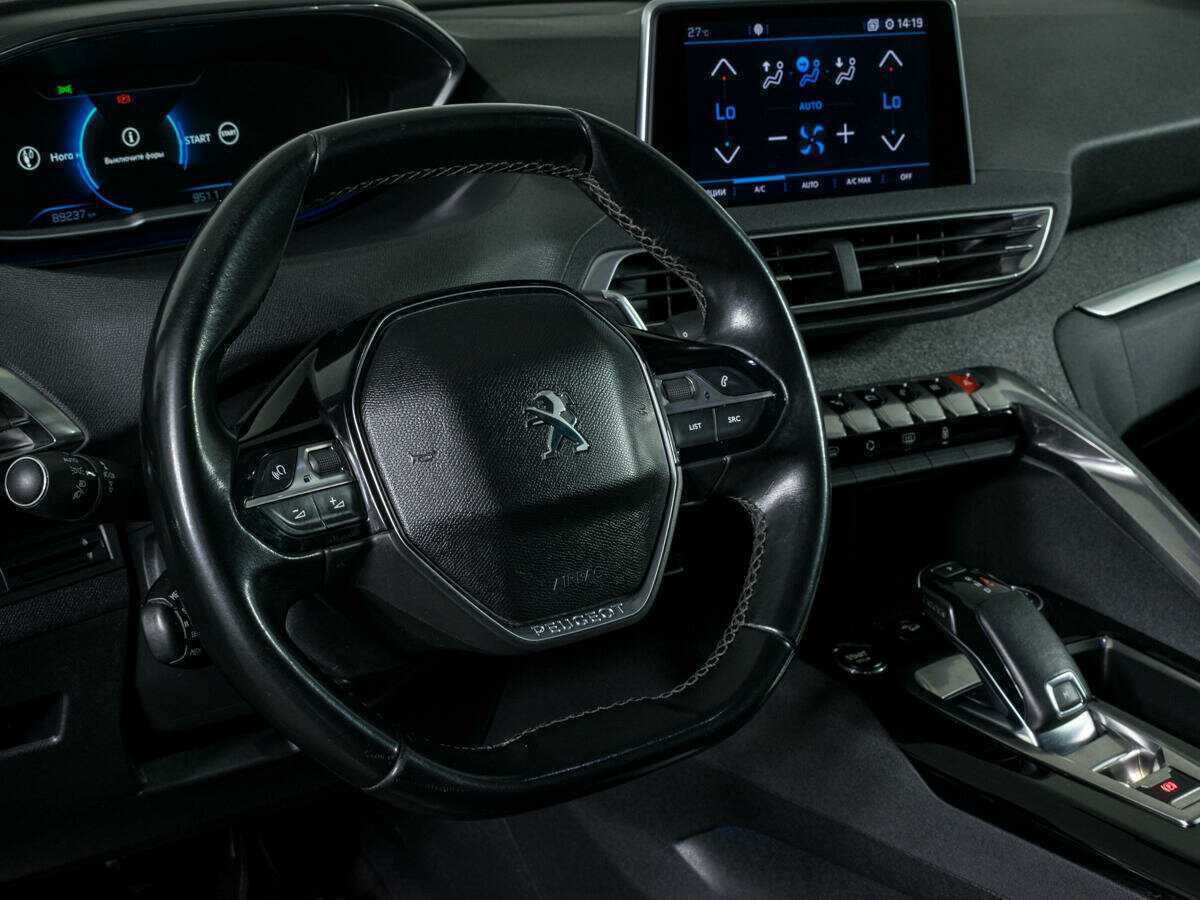 Купить Peugeot 3008 с пробегом. Фото: #11