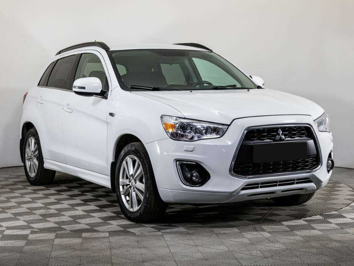 Купить Mitsubishi ASX с пробегом. Фото: #2