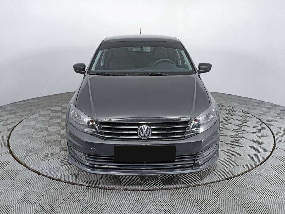 Купить Volkswagen Polo с пробегом. Фото: #1