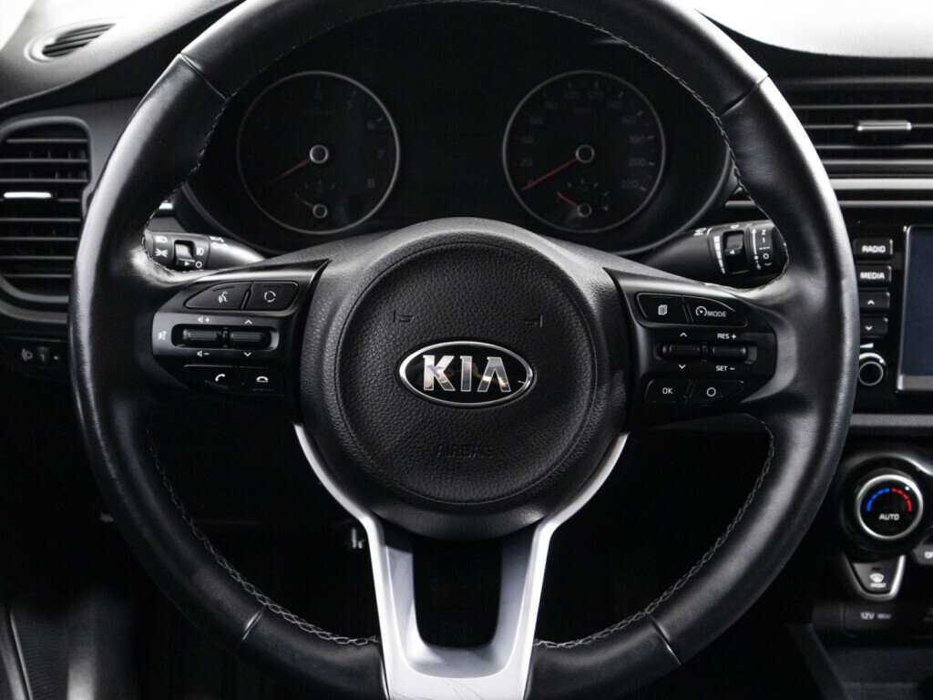 Купить Kia Rio с пробегом. Фото: #21