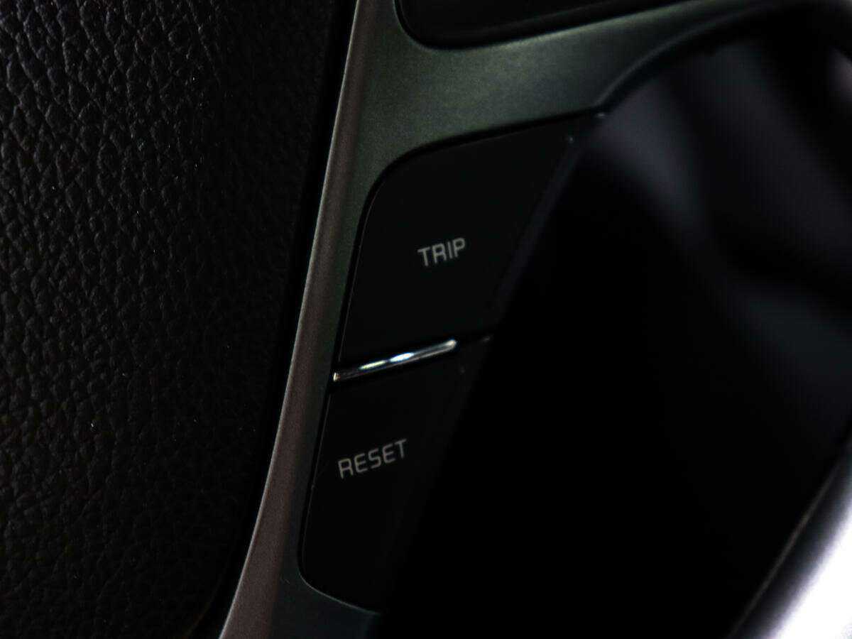 Купить Kia Rio с пробегом. Фото: #18