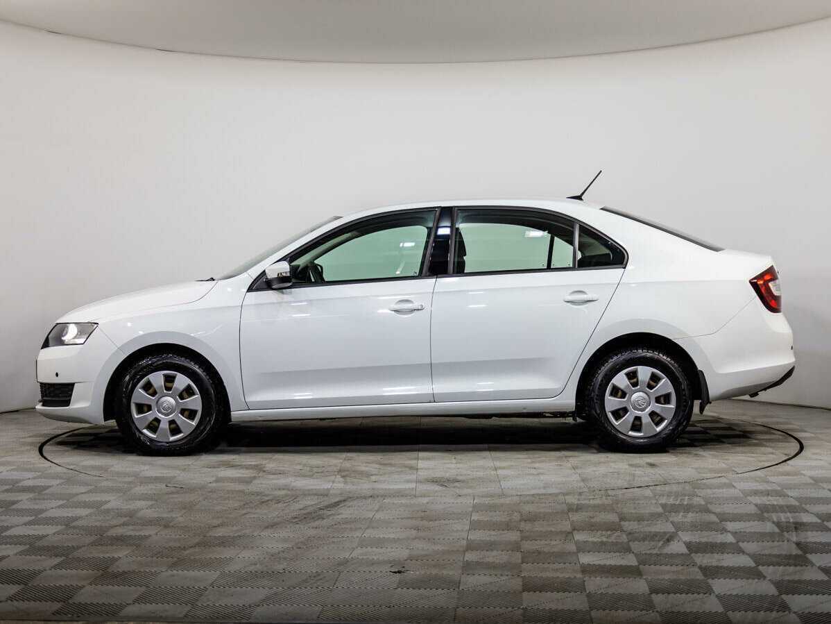 Купить Skoda Rapid с пробегом. Фото: #6