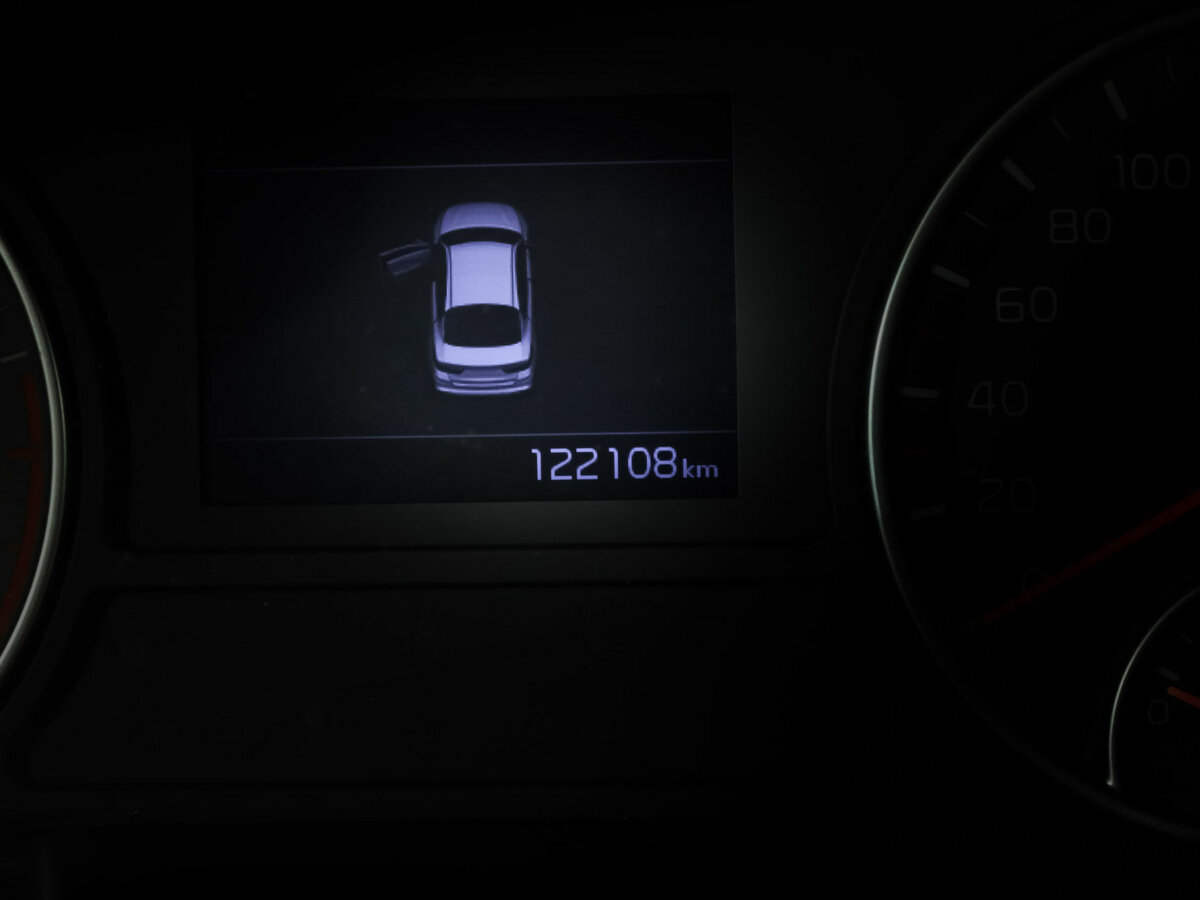 Купить Kia Optima с пробегом. Фото: #9