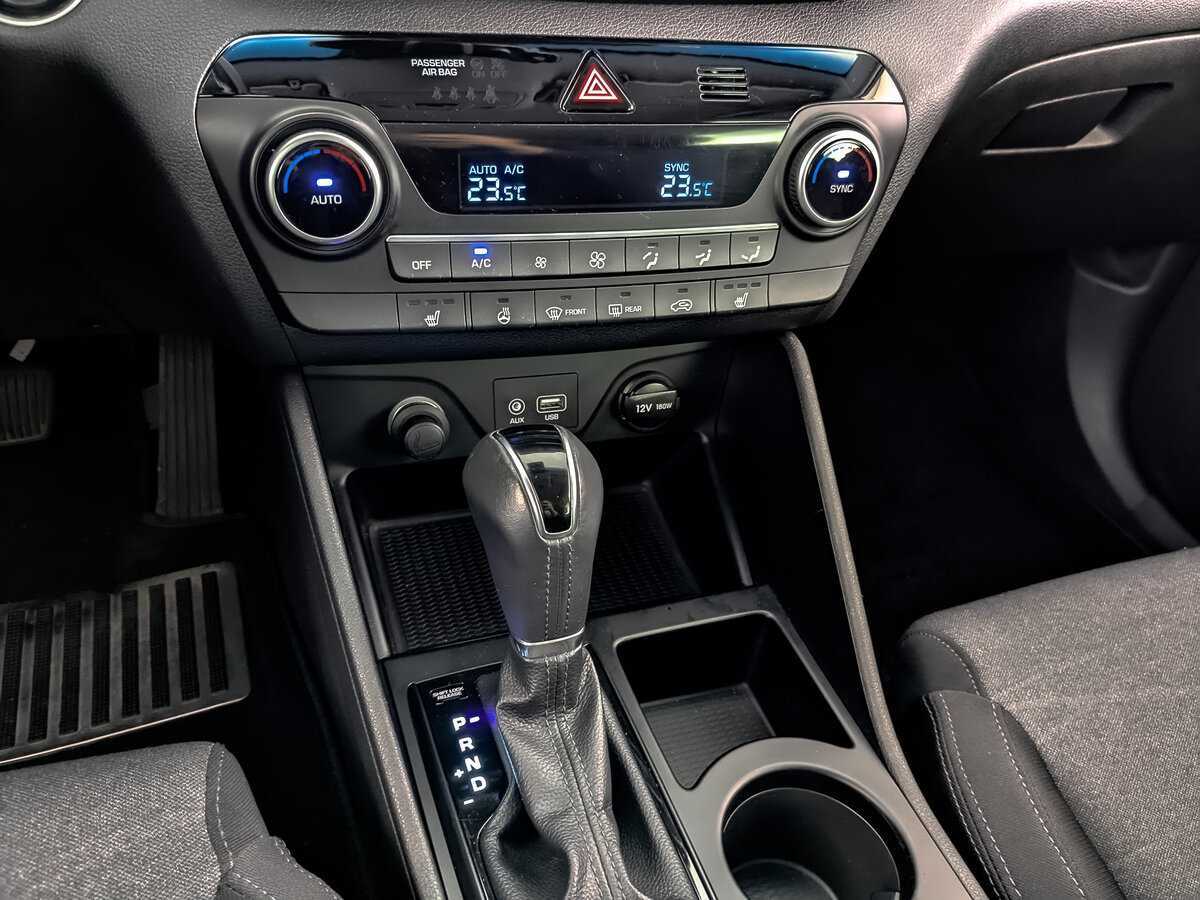 Купить Hyundai Tucson с пробегом. Фото: #21