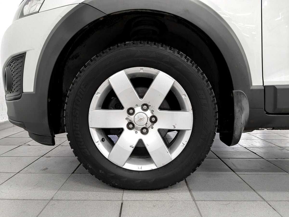 Купить Chevrolet Captiva с пробегом. Фото: #17