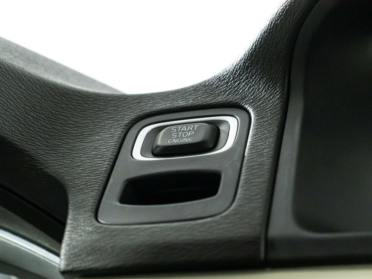 Купить Volvo S80 с пробегом. Фото: #15