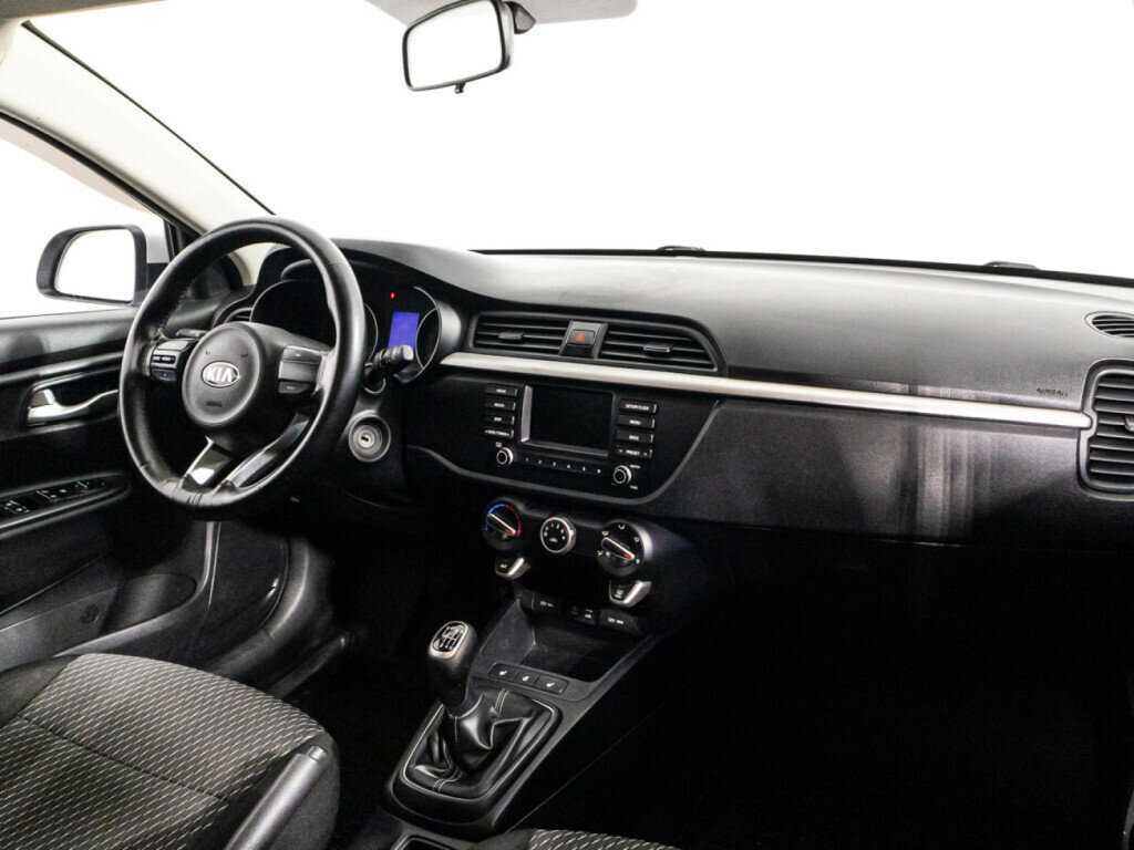 Купить Kia Rio с пробегом. Фото: #8