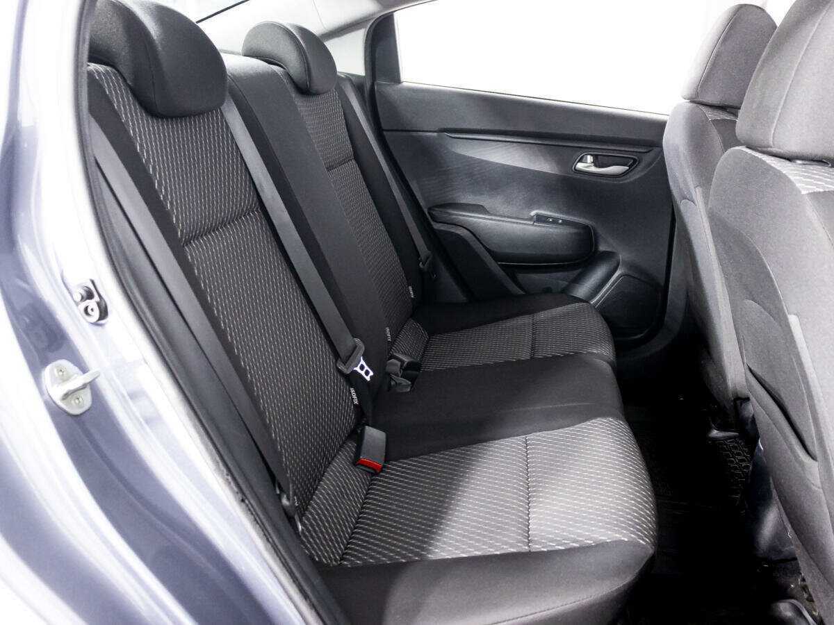 Купить Kia Rio с пробегом. Фото: #21