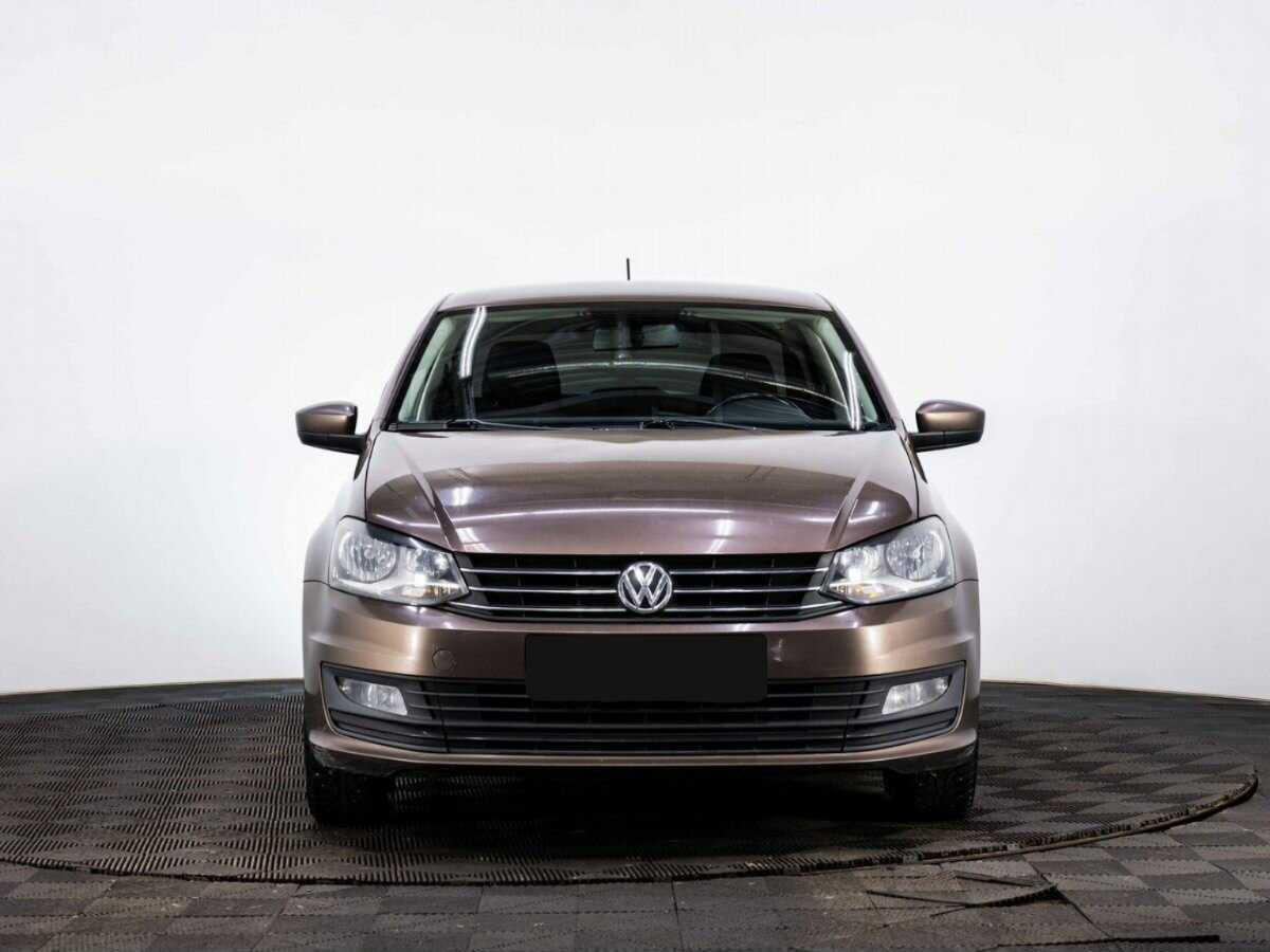 Купить Volkswagen Polo с пробегом. Фото: #1