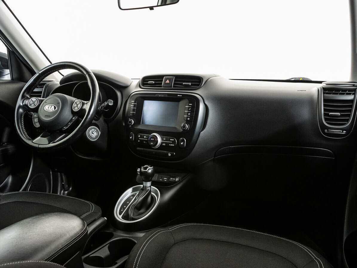 Купить Kia Soul с пробегом. Фото: #8