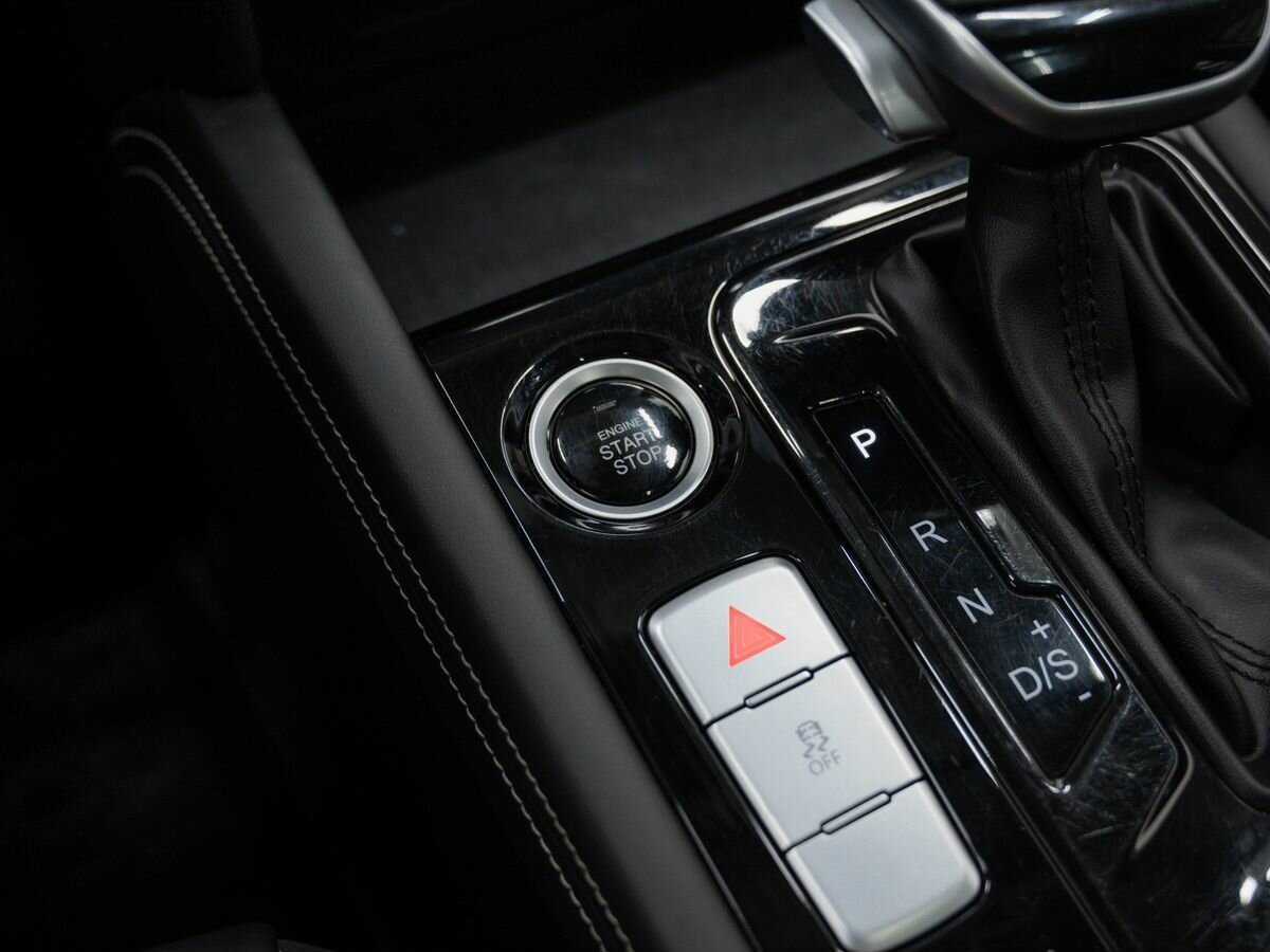 Купить JAC J7 с пробегом. Фото: #15