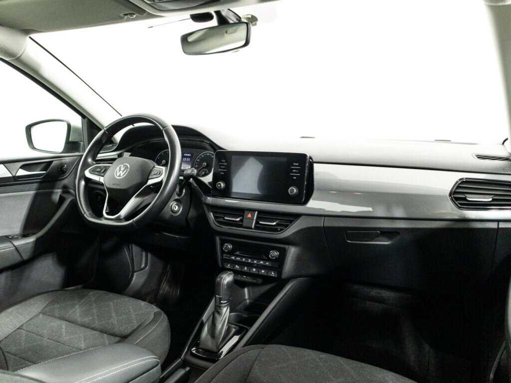 Купить Volkswagen Polo с пробегом. Фото: #8